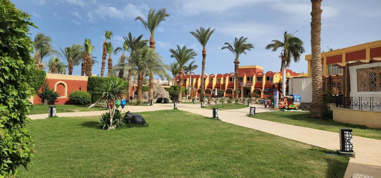 Aladdin Beach Resort Hurghada Exterior foto